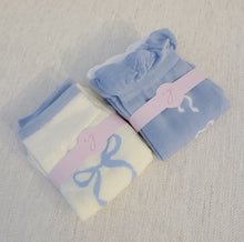 Load image into Gallery viewer, Women’s Socks | Blue and Cream Bows