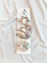Load image into Gallery viewer, Set of Four Sparkle Pastel Flower Hair Barretes
