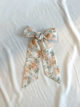 Load image into Gallery viewer, Spring Collection Bows