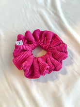Load image into Gallery viewer, Spring Collection Oversized Scrunchies