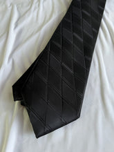 Load image into Gallery viewer, Men’s Necktie in Black Argyle