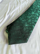 Load image into Gallery viewer, Men’s Necktie in Emerald Paisley