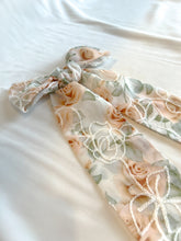 Load image into Gallery viewer, Spring Collection Bows