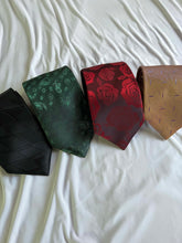 Load image into Gallery viewer, Men’s Necktie in Deep Red Roses