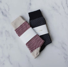Load image into Gallery viewer, Men’s Dress Socks in Cube Texture