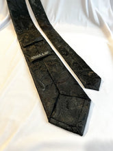 Load image into Gallery viewer, Men’s Necktie in Black Paisley Floral