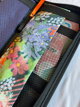 Load image into Gallery viewer, Travel Necktie Case