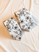 Load image into Gallery viewer, Boy’s Necktie in Black and White Floral