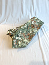 Load image into Gallery viewer, LIMITED Men’s Necktie in Green and Gold Swirl