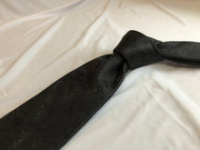 Load image into Gallery viewer, Men’s Necktie in Black Paisley