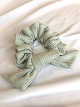 Load image into Gallery viewer, Bow Scrunchie Bundle