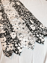 Load image into Gallery viewer, Necktie in Black and White Floral Anemone | White