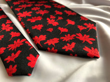 Load image into Gallery viewer, Limited | Men’s Satin Tie in Black and Red Floral