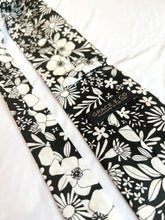 Load image into Gallery viewer, Necktie in Black and White Floral Anemone | Black