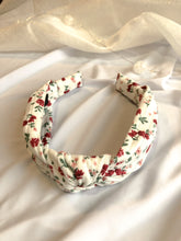 Load image into Gallery viewer, Ribbed Ditsy Floral Headbands