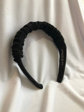 Load image into Gallery viewer, Metallic Glitter Headband in Black