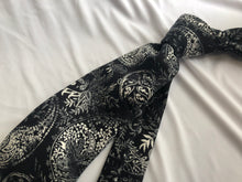 Load image into Gallery viewer, Men’s Necktie in Black and White Paisley
