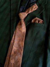 Load image into Gallery viewer, Men’s Necktie in Copper and Black Paisley
