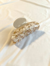 Load image into Gallery viewer, Two Toned Glitter Tortoise Claw Clips

