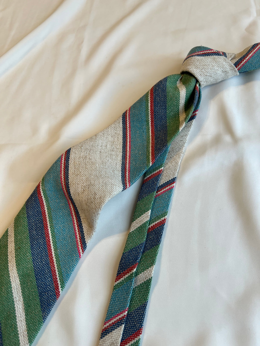 Men’s Necktie in Blue and Green Stripe | Thick Linen Blend