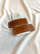 Load image into Gallery viewer, Leather Snap Clips
