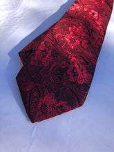Load image into Gallery viewer, Men’s Tie in Red Paisley Floral
