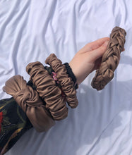 Load image into Gallery viewer, Rose Gold Pleather Headband
