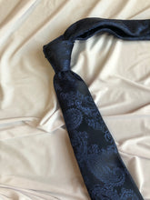 Load image into Gallery viewer, Men’s Necktie in Navy Paisley
