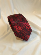 Load image into Gallery viewer, Men’s Tie in Red Paisley Floral
